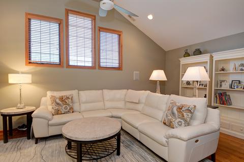 2013 Stone Dr, Mchenry, IL 60051 photo 34