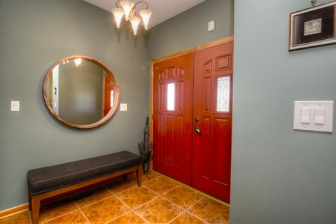 2013 Stone Dr, Mchenry, IL 60051 photo 9