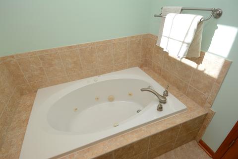 2013 Stone Dr, Mchenry, IL 60051 photo 45