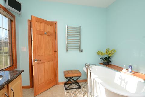2013 Stone Dr, Mchenry, IL 60051 photo 24