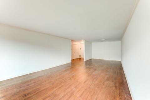 90 Franklin Pl #108, Lake Forest, IL 60045 photo 5