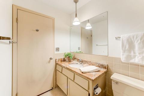 90 Franklin Pl #108, Lake Forest, IL 60045 photo 19