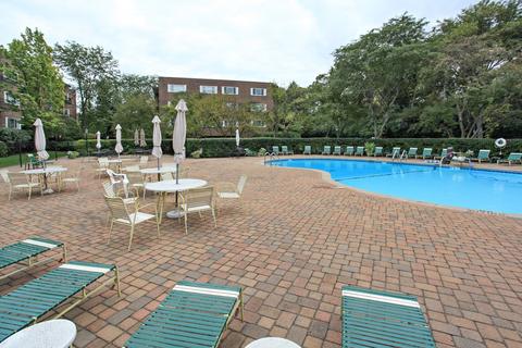 90 Franklin Pl #108, Lake Forest, IL 60045 photo 38