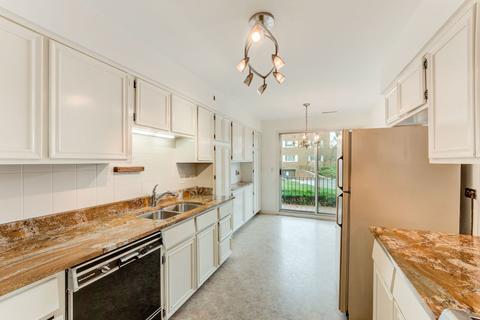 90 Franklin Pl #108, Lake Forest, IL 60045 photo 13