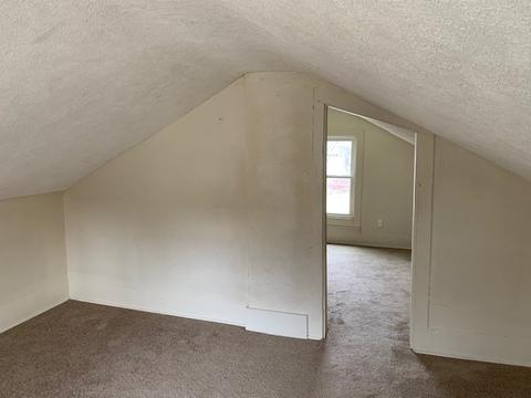320 N 2nd Ave, Chenoa, IL 61726 photo 13