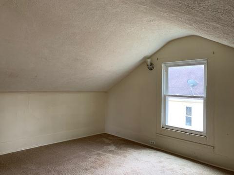 320 N 2nd Ave, Chenoa, IL 61726 photo 12