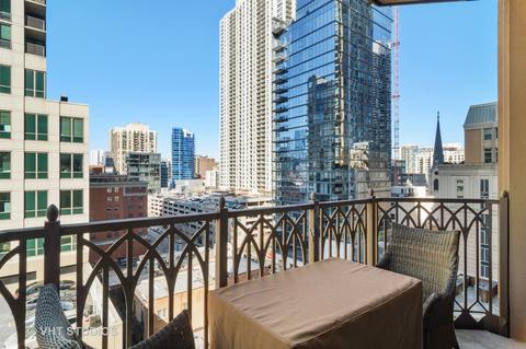 21 E Huron St #1002, Chicago, IL 60611 photo 12