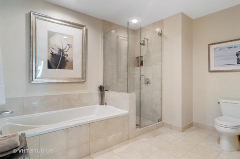 21 E Huron St #1002, Chicago, IL 60611 photo 10