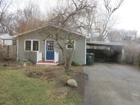 1426 Cary Rd, Algonquin, IL 60102 photo 1