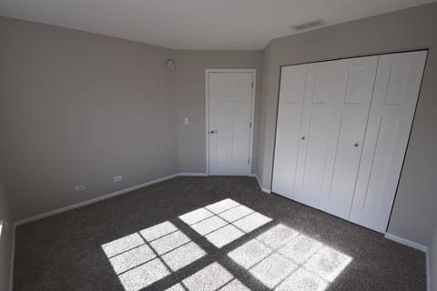 2317 Hudson Cir, Aurora, IL 60502 photo 21
