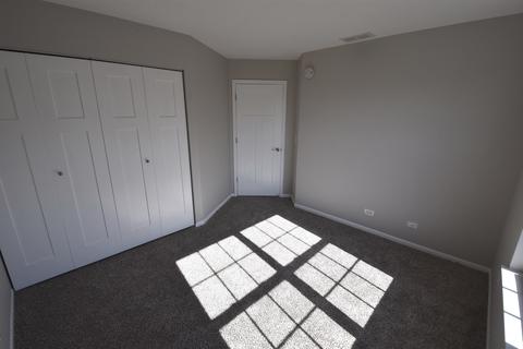 2317 Hudson Cir, Aurora, IL 60502 photo 24