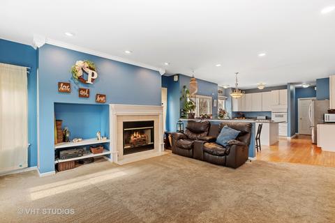 808 Ravinia Dr E, Gurnee, IL 60031 photo 4