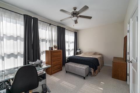 7634 W Addison St, Chicago, IL 60634 photo 17