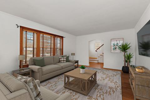 1690 Webster Ln, Des Plaines, IL 60018 photo 4