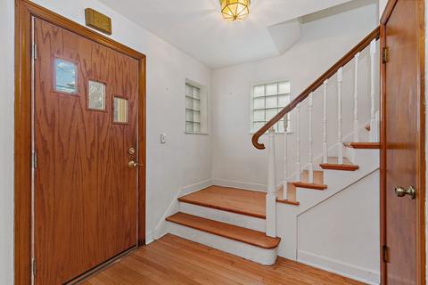 1690 Webster Ln, Des Plaines, IL 60018 photo 3