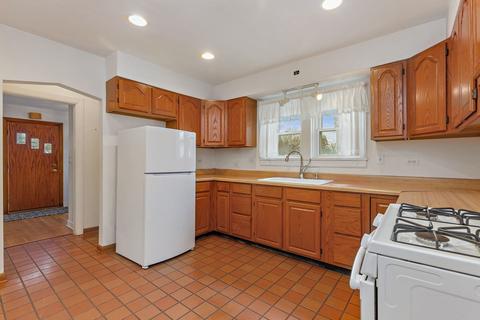 1690 Webster Ln, Des Plaines, IL 60018 photo 11