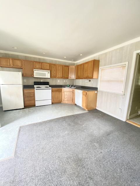 405 N Sheldon St, Rantoul, IL 61866 photo 2