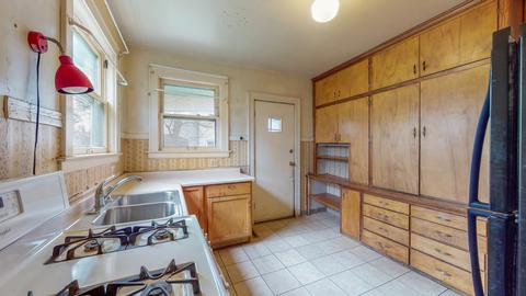 515 Brook St, Elgin, IL 60120 photo 12