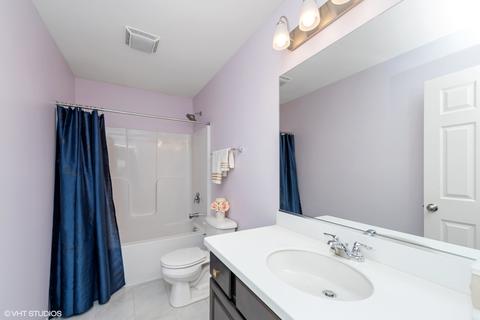 1758 Prospect Dr, Hoffman Estates, IL 60192 photo 22