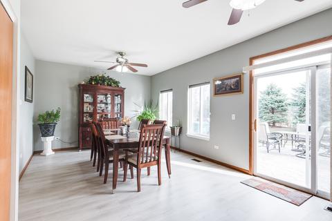 2814 Hoffman St, Plano, IL 60545 photo 4