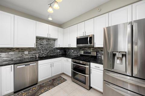 1 Itasca Pl #113, Itasca, IL 60143 photo 6