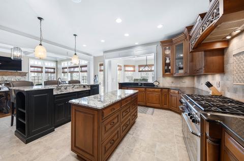 1540 Gamon Rd, Wheaton, IL 60189 photo 13