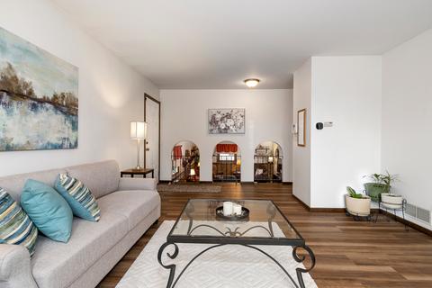 1701 Coolidge Ave, Wheaton, IL 60189 photo 4