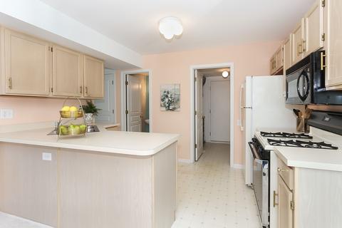 1338 Summersweet Ln, Bartlett, IL 60103 photo 9
