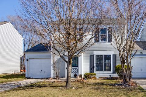 1060 Perry Dr, Algonquin, IL 60102 photo 1