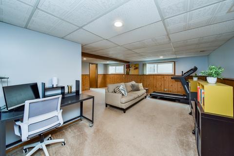 1610 Wilson Ave, Wheaton, IL 60189 photo 11