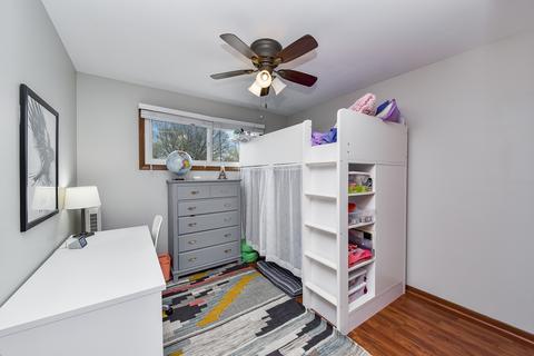 1610 Wilson Ave, Wheaton, IL 60189 photo 9