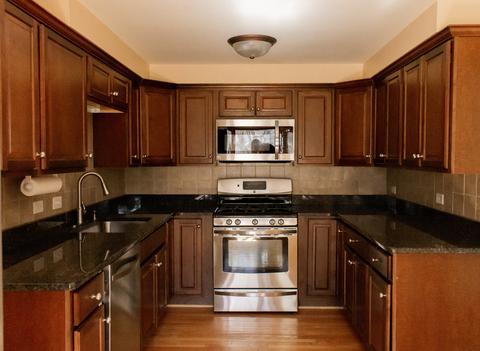 1827 E Bittersweet Ln, Mount Prospect, IL 60056 photo 7