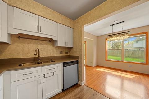 13 Oxford Ct, Algonquin, IL 60102 photo 8