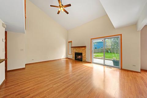 13 Oxford Ct, Algonquin, IL 60102 photo 3