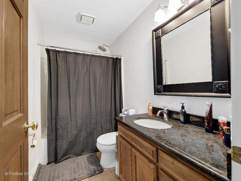76 Danada Dr, Wheaton, IL 60189 photo 16