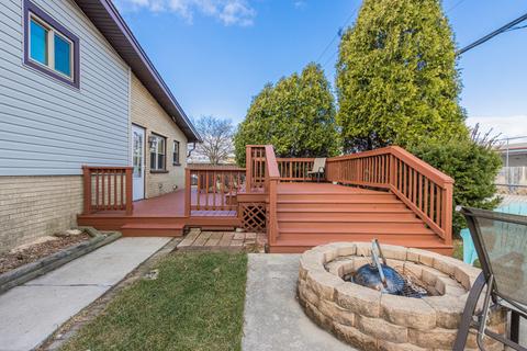 7801 Laporte Ave, Burbank, IL 60459 photo 2