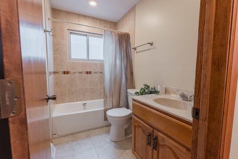 7801 Laporte Ave, Burbank, IL 60459 photo 11