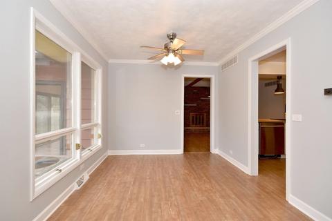 805 Ruth Dr, Elgin, IL 60123 photo 18