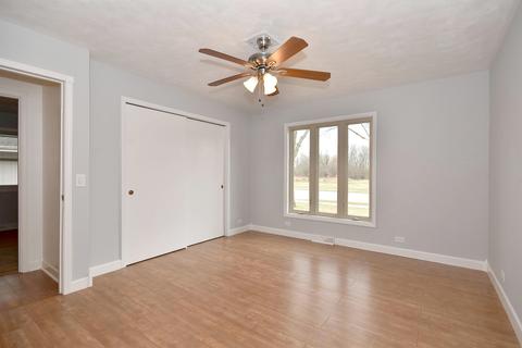 805 Ruth Dr, Elgin, IL 60123 photo 21
