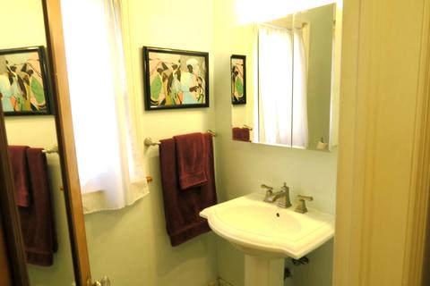 1648 E 74th Pl, Chicago, IL 60649 photo 9