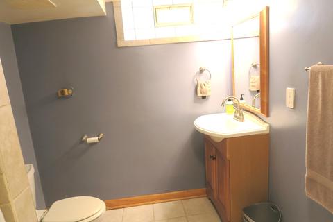 1648 E 74th Pl, Chicago, IL 60649 photo 21