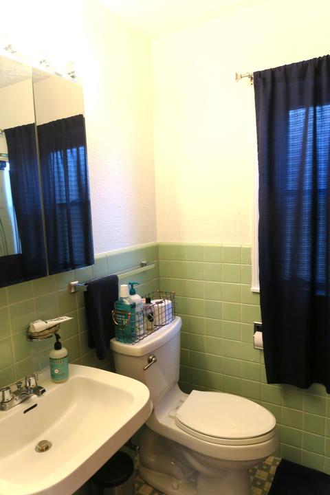 1648 E 74th Pl, Chicago, IL 60649 photo 13