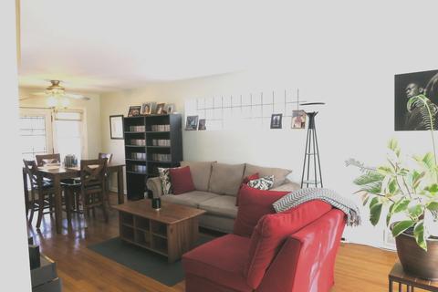 1648 E 74th Pl, Chicago, IL 60649 photo 2
