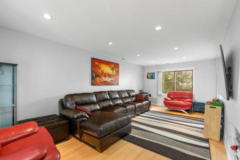 526 Surf Ct, Wheeling, IL 60090 photo 5