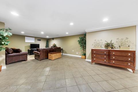 1100 Woodview Rd, Burr Ridge, IL 60527 photo 7