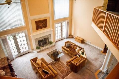 9254 Falling Waters Dr E, Burr Ridge, IL 60527 photo 13