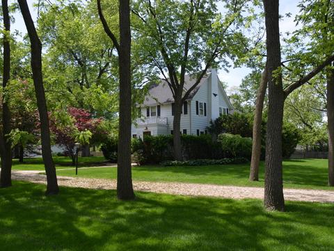 1718 E Geneva Rd, Wheaton, IL 60187 photo 7