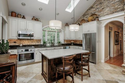 27 W184 Wallace Rd, Wheaton, IL 60189 photo 13