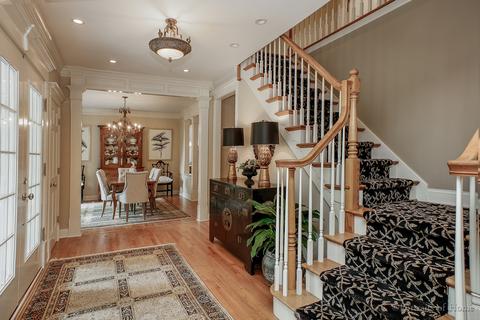 27 W184 Wallace Rd, Wheaton, IL 60189 photo 9