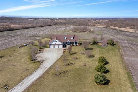 3421 W 1500n Rd, Kankakee, IL 60901 photo 2